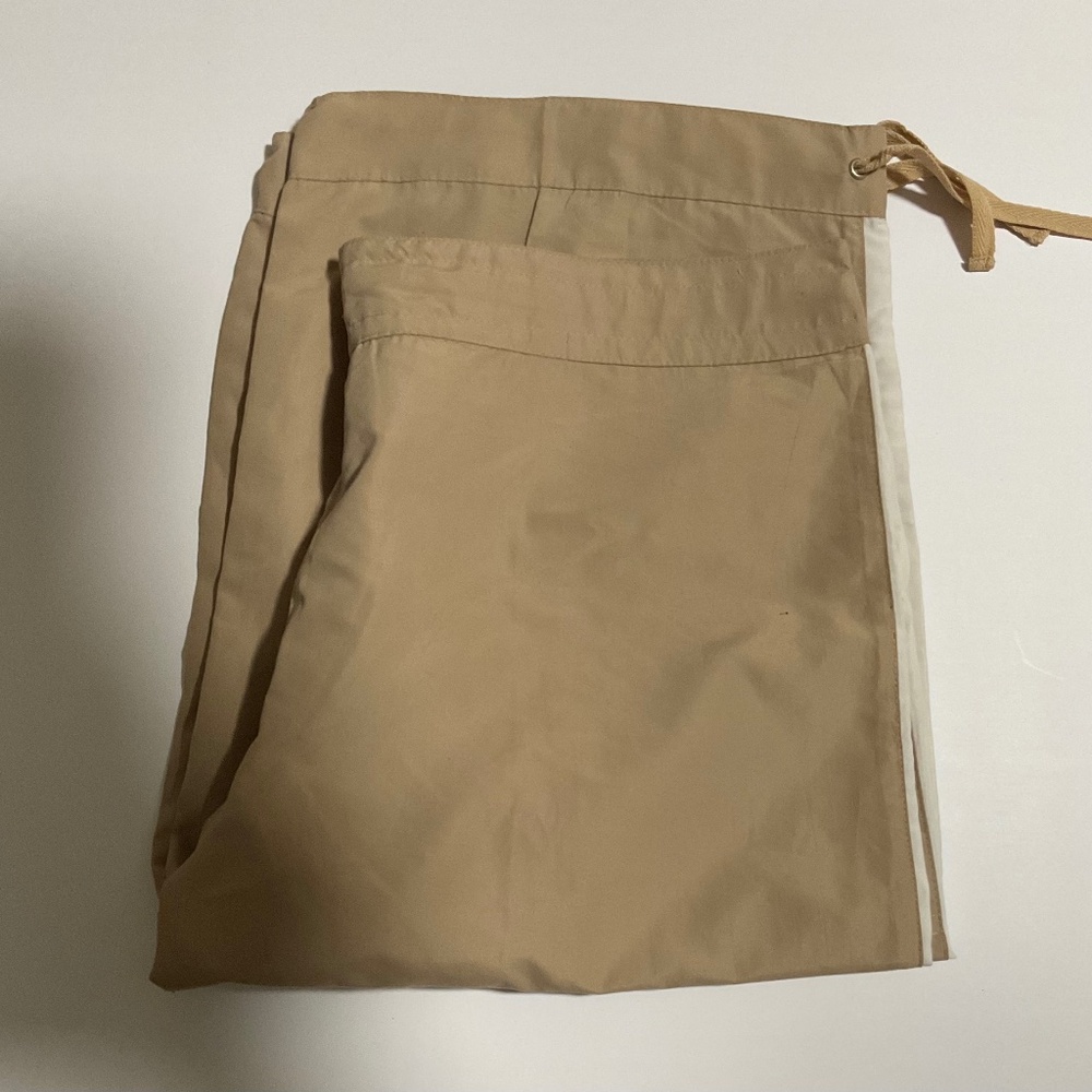 NWOT EAST WEST ACTIIVE  CROP WEAR
